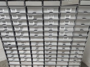 Thumbnail image of Lot of 26 Storage Racks -80 Freezer Storage Racks 55.8cm x 14cm x 34cm 