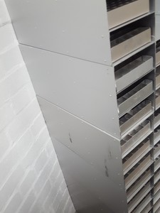 Thumbnail image of Lot of 33 Storage Racks -80 Freezer Racks 46.9cm x 22.2cm x 16.4cm
