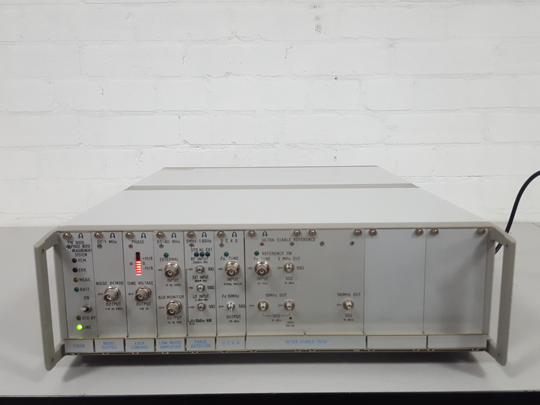 Image of Aeroflex Comstron EuropTest PN9000 Automatic Phase Noise Test System + PC