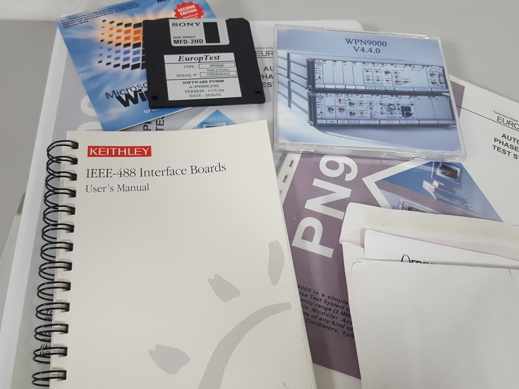 Image of Aeroflex Comstron EuropTest PN9000 Automatic Phase Noise Test System + PC