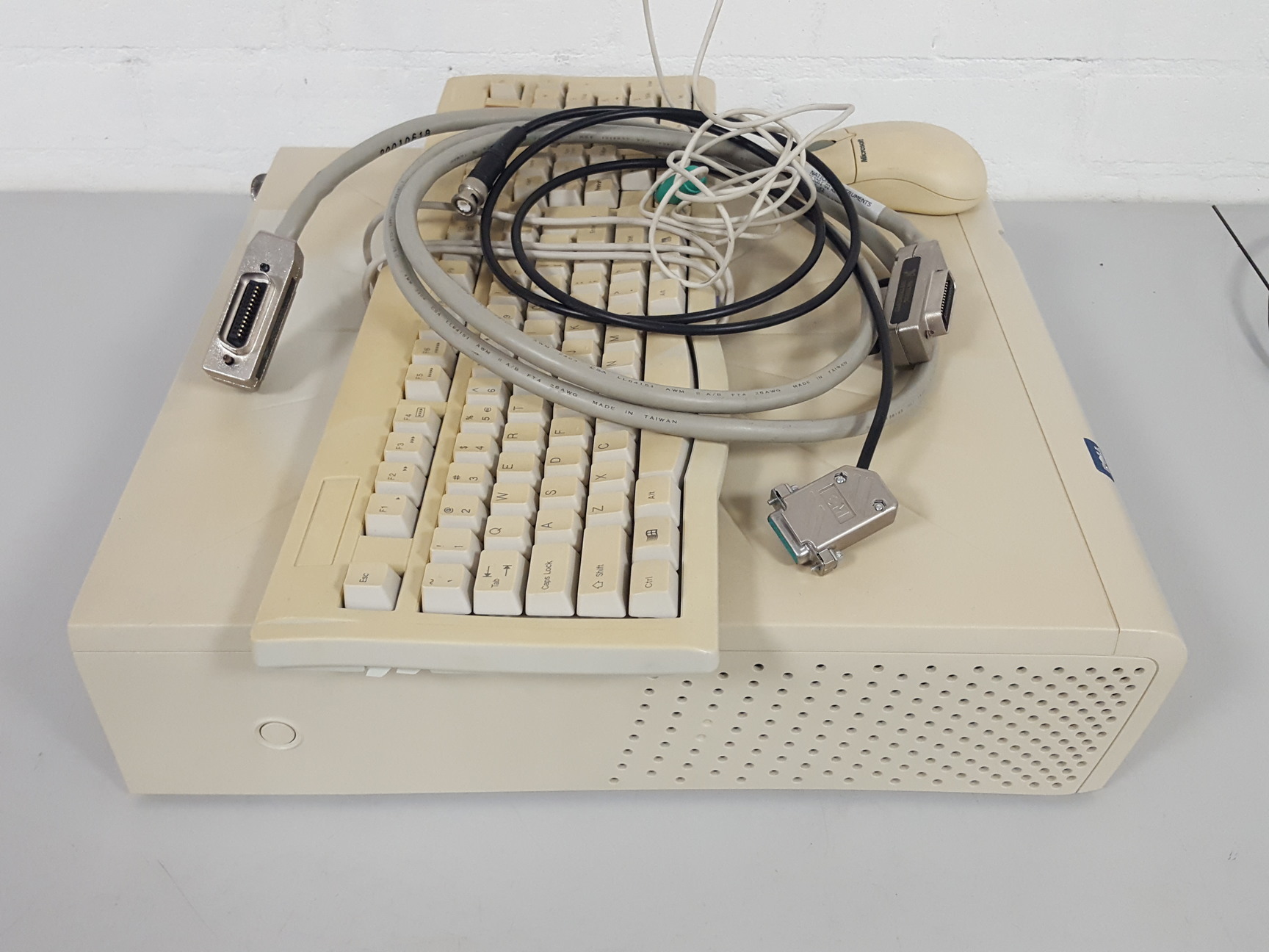 Image of Aeroflex Comstron EuropTest PN9000 Automatic Phase Noise Test System + PC