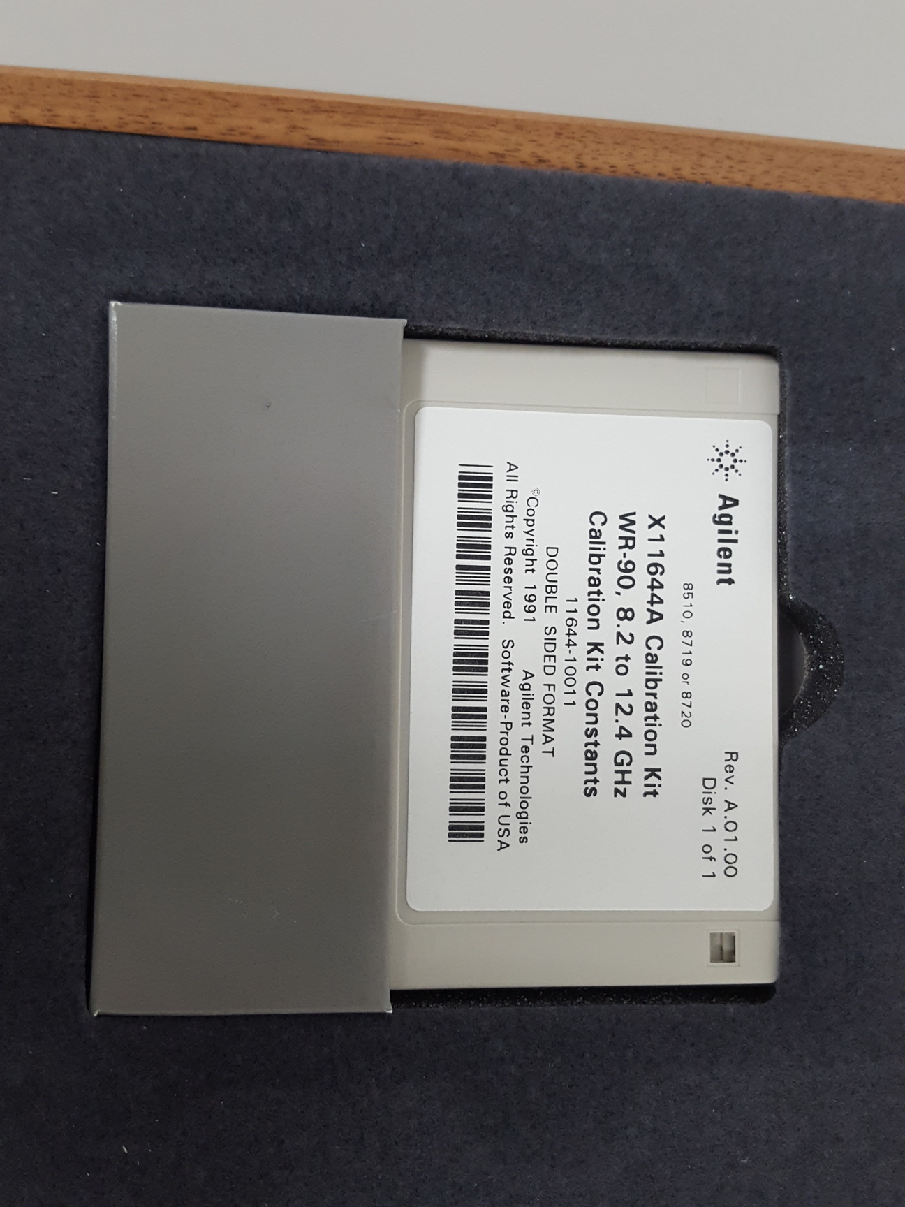 Image of Agilent X11644A WR-90 (8.2-12.4 GHz) Calibration Kit