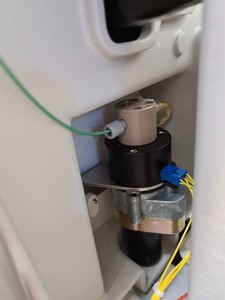 Thumbnail image of Beckman Coulter CEQ 8000 Genetic Analysis System + Software