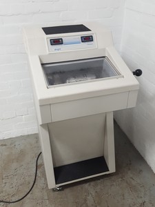 Thumbnail image of Bright Clinicut 60 4000-01 Cryostat Microtome Lab 