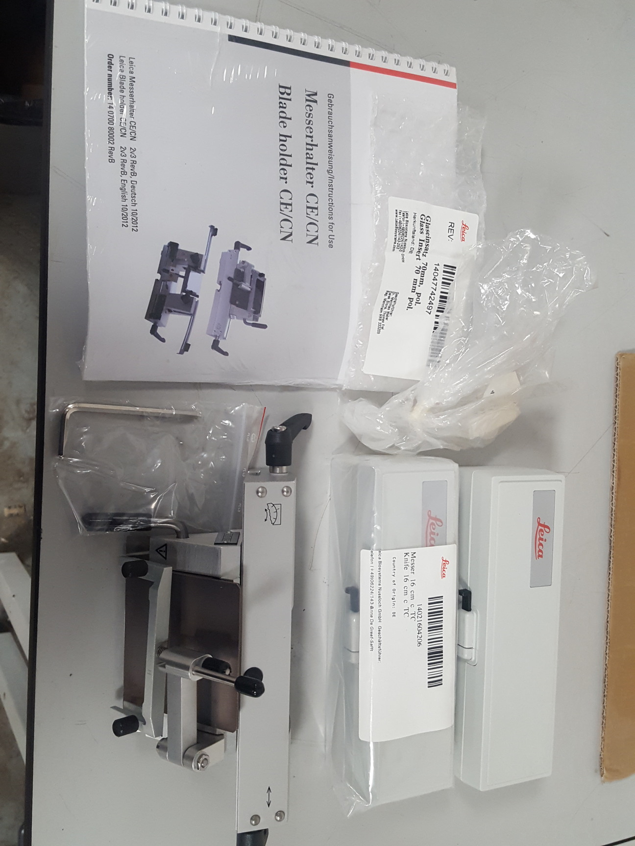 Leica CE / CN Blade Holder Knife Holder + 16cm Knife, Glass Insert