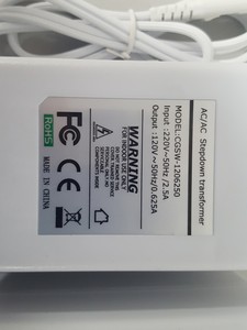 Thumbnail image of 4x CGSW-1206250 AC/AC Step Down Transformers + 2x RunOne Variable 100V 50V 25V
