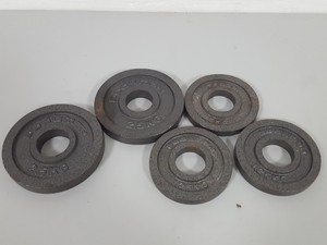 Thumbnail image of 8.75kg of Bodymax Metal Olympic Gym Weight Plates 2 x 2.5kg 3 x 1.25kg