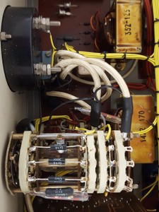 Thumbnail image of AEI VC 20 Ion Gauge Vacuum Control Unit Lab