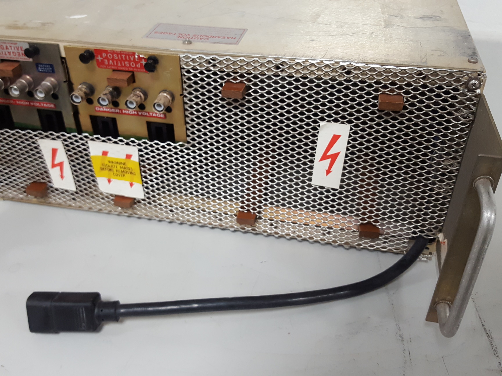 Image of LeCroy HV4032A High Voltage Power Supply System Lab