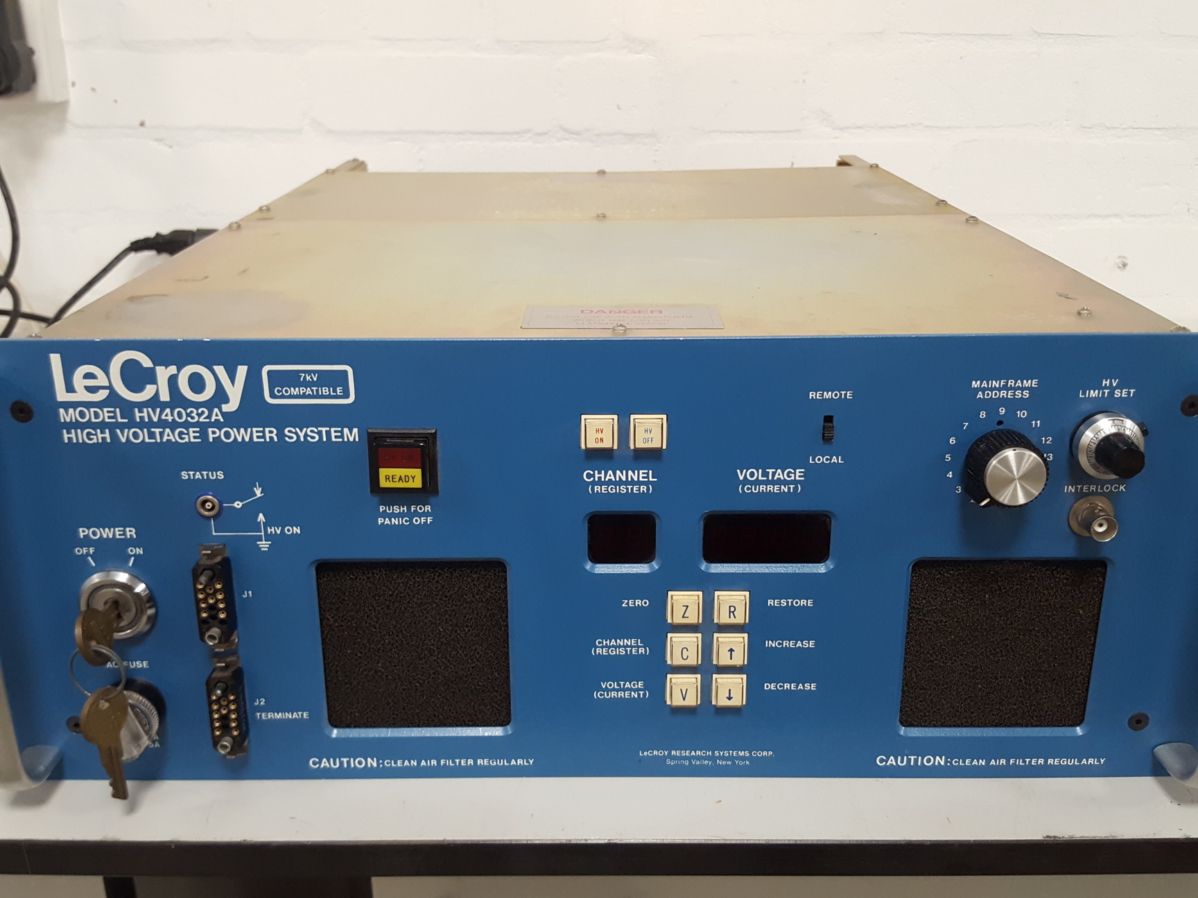 Image of LeCroy HV4032A High Voltage Power Supply System Lab