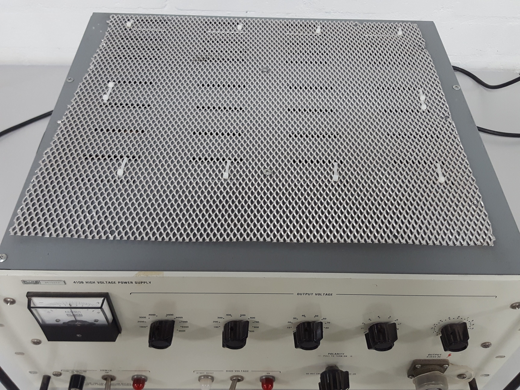 Image of Fluke 410B High Voltage Power Supply Lab