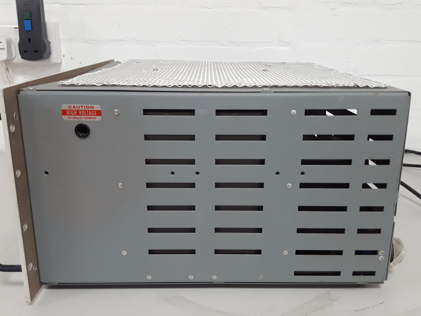 Image of Fluke 410B High Voltage Power Supply Lab