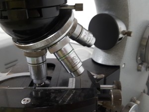 Thumbnail image of Carl Zeiss Microscope With Multiple Objectives