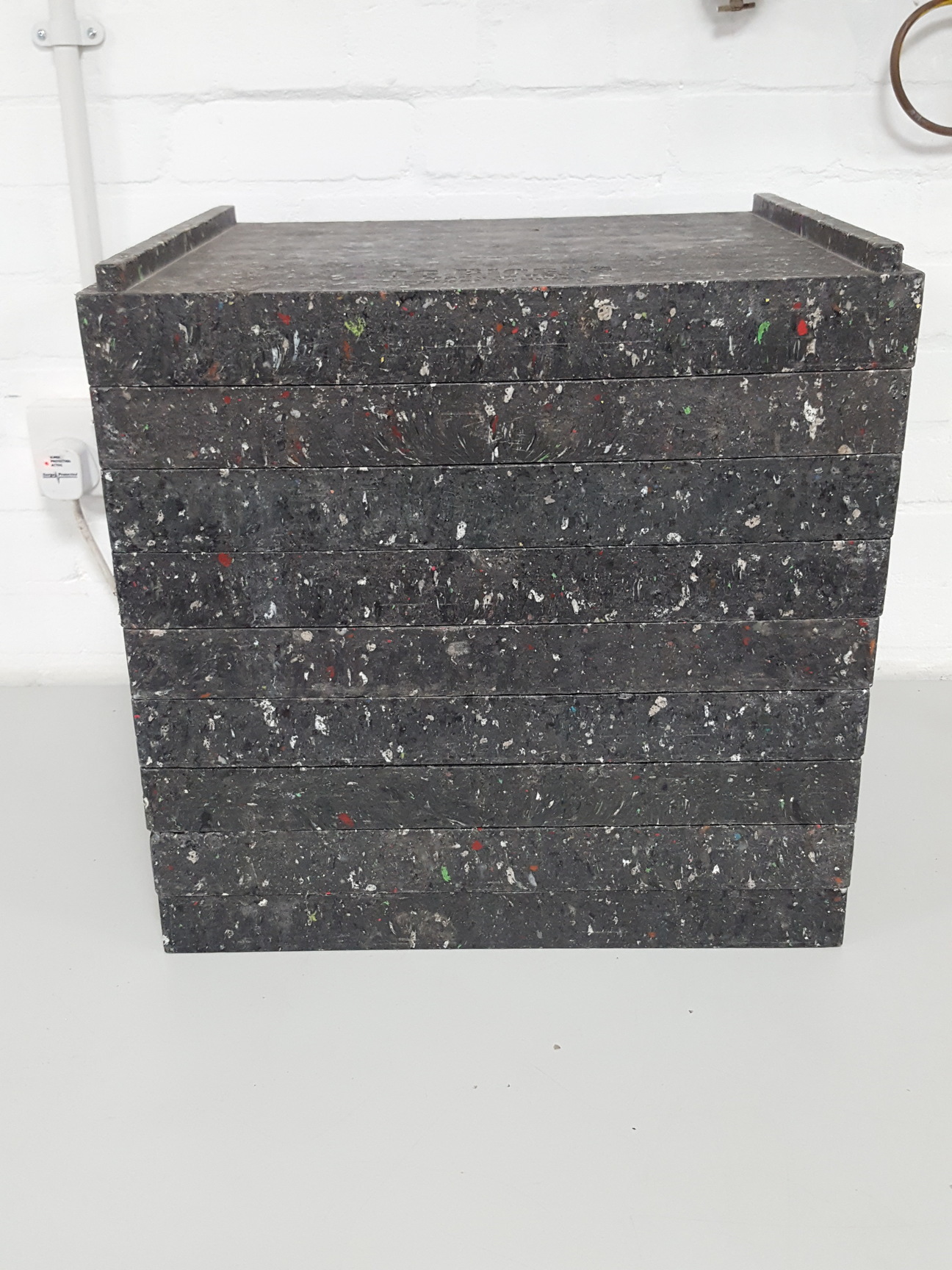 Image of Lot of 9 Weightlifting Stackable DC Blocks Gym 
