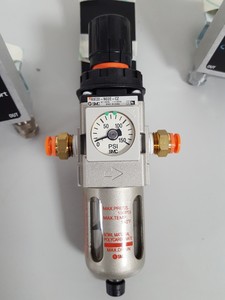 Thumbnail image of 5x Newport Levelling Optics Vision Isotation Table Gauges + Operating Manual