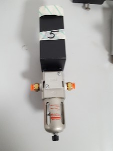 Thumbnail image of 5x Newport Levelling Optics Vision Isotation Table Gauges + Operating Manual