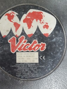 Thumbnail image of 2x Dowding & Plummer Victor Contractor 450 High Speed Floor Polisher Scrubber