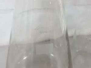 Thumbnail image of Lot of 12 Lab Glassware Buchner Vacuum Flasks 250 - 500mL Glass