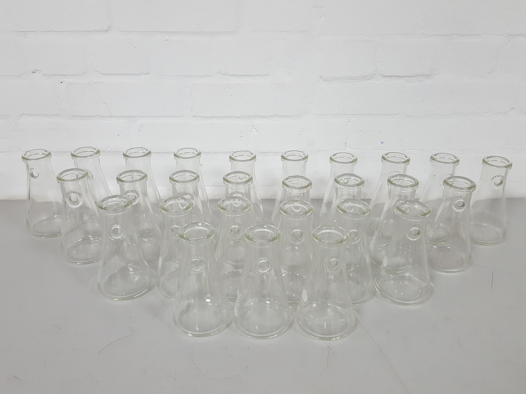 Image of Lot of 27x 250mL Duran / Erlenmeyer Flasks Lab Glassware Glass