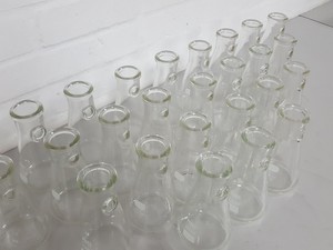 Thumbnail image of Lot of 27x 250mL Duran / Erlenmeyer Flasks Lab Glassware Glass