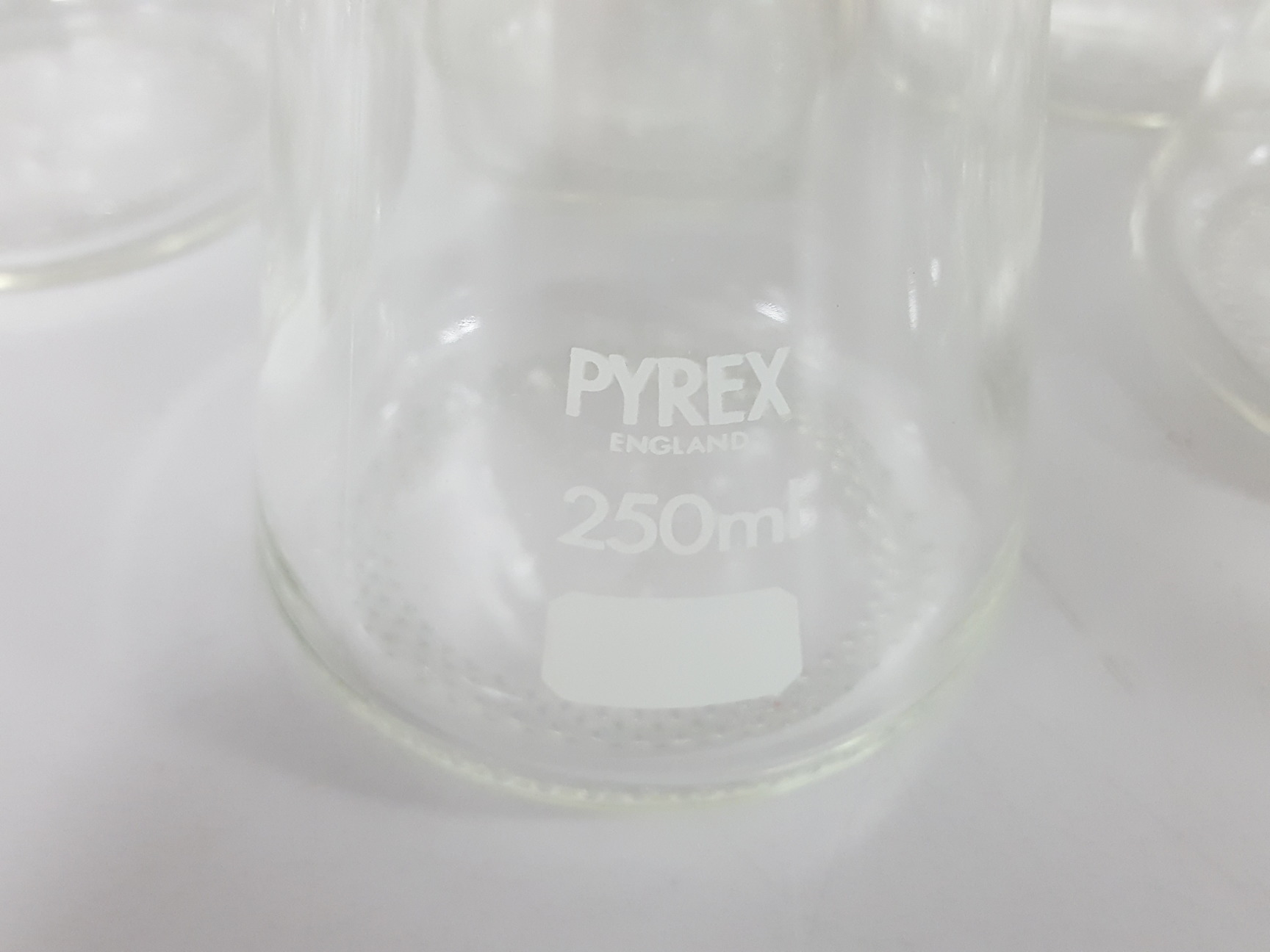 Image of Lot of 27x 250mL Duran / Erlenmeyer Flasks Lab Glassware Glass