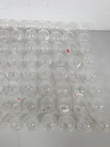 Thumbnail image of Lot of 104 Round-Bottom Round Bottom Flasks Lab Glassware Jointed Quickfit 50mL