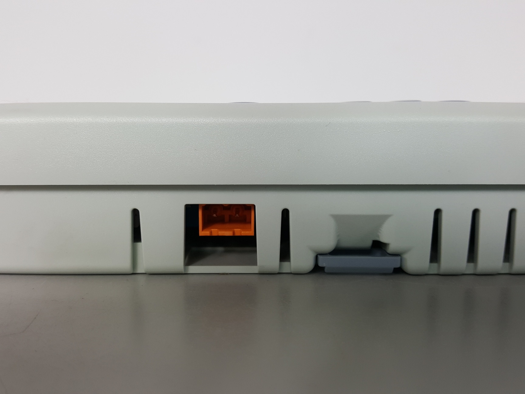 Image of Siemens PXM20-E Operator Unit Networkable with Ethernet