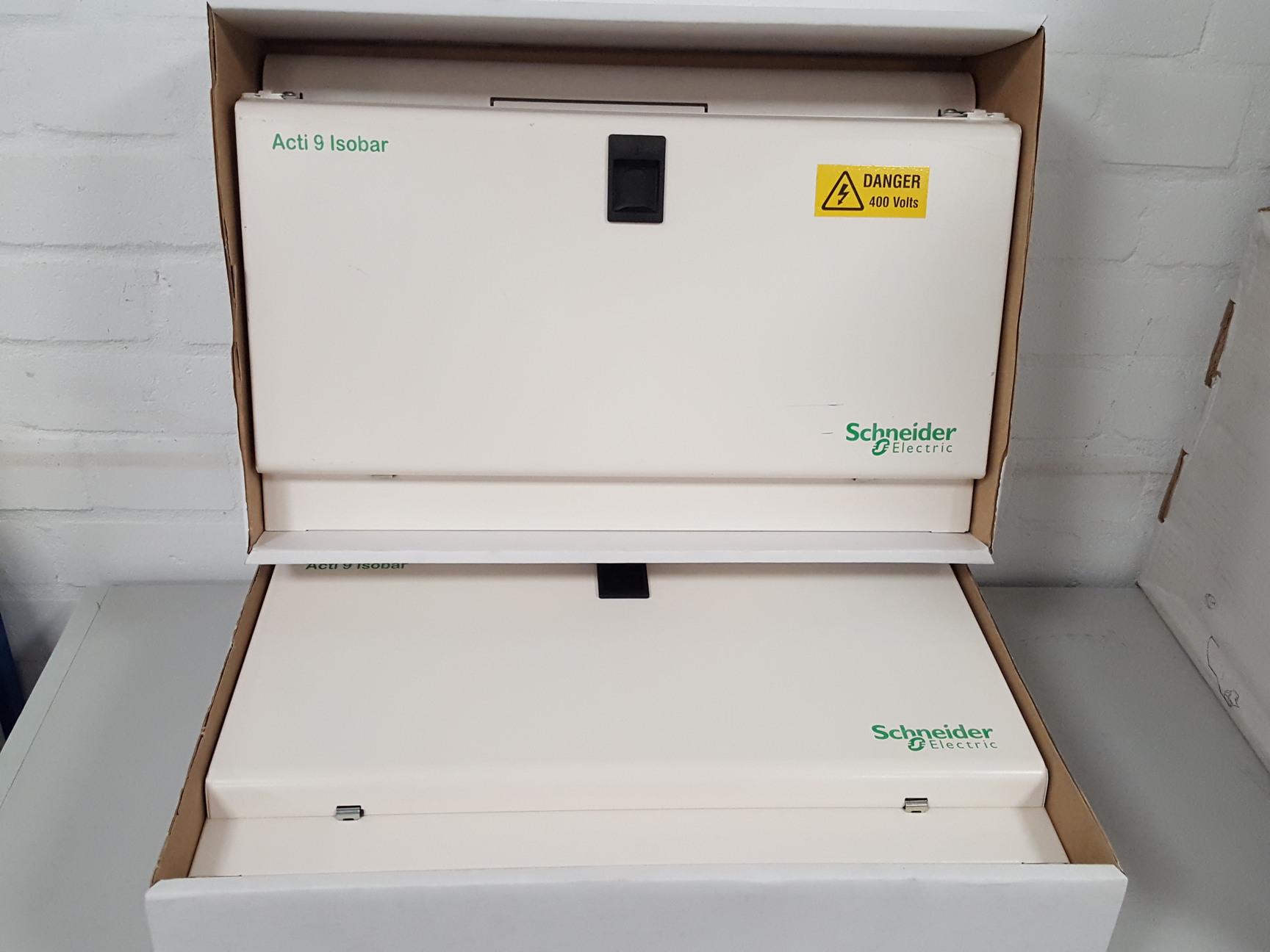 Schneider SEA9BNEX034N 13 way Mod Extension Box Acti 9 Isobar