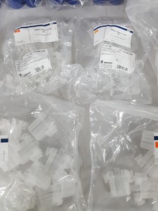 Thumbnail image of Qiagen QIAcube Automated DNA / RNA Purification Robot Lab