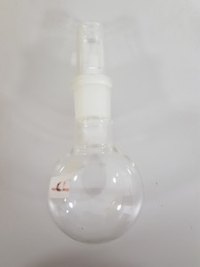 Thumbnail image of 73x 100ml Round Flasks With Stoppers Lab Glassware Quickfit Jointed Glass