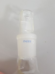 Thumbnail image of 73x 100ml Round Flasks With Stoppers Lab Glassware Quickfit Jointed Glass