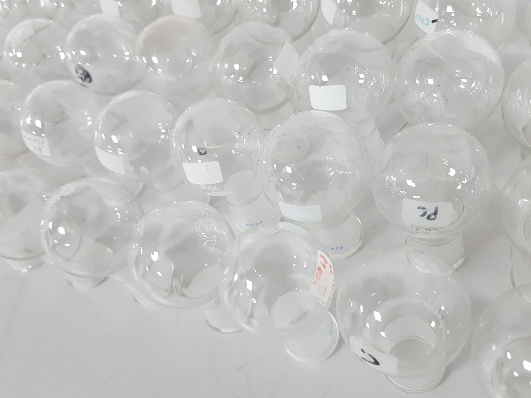 Image of 128x 50ml Round Bottomed Flasks Lab Glassware Joined Glass