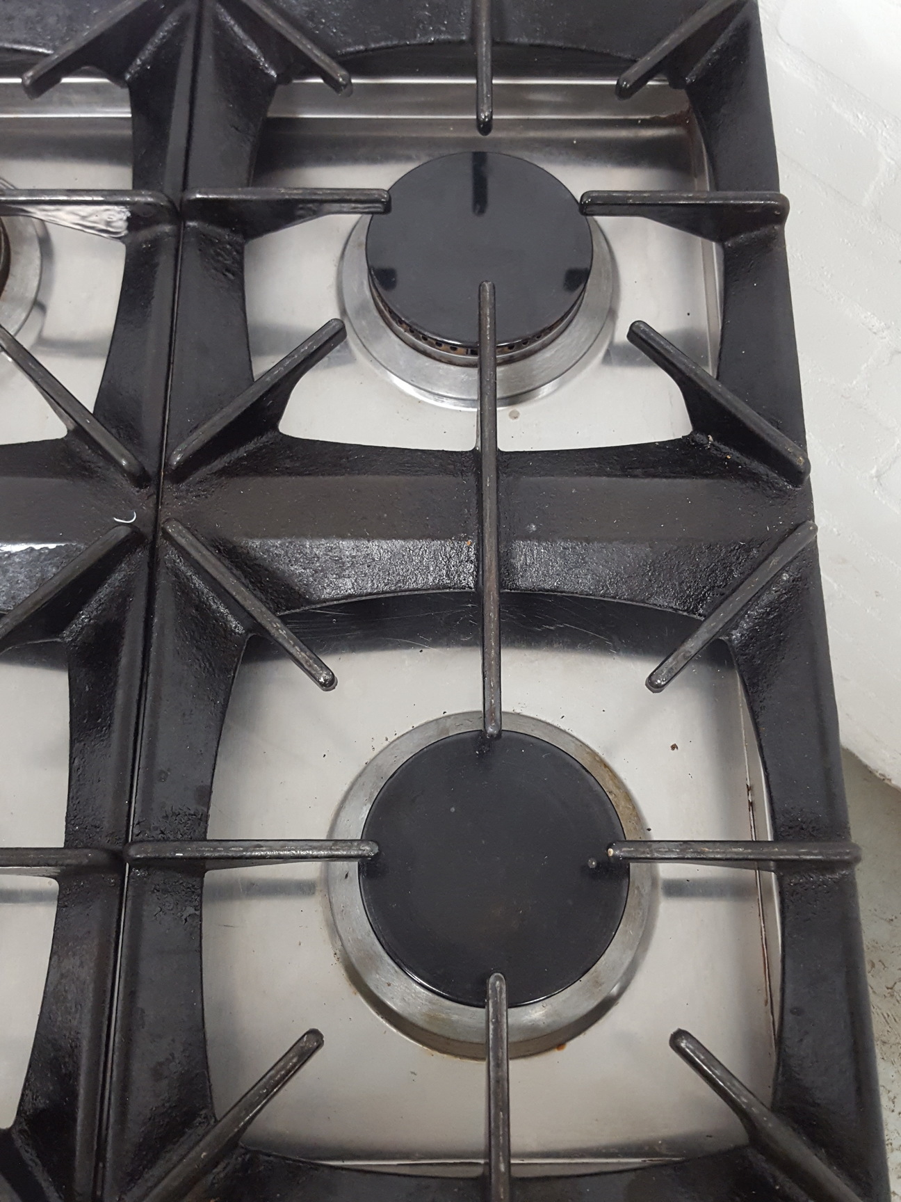Image of Moorwood Vulcan MV3RGP90 Gas Range Commercial Kitchen Stove