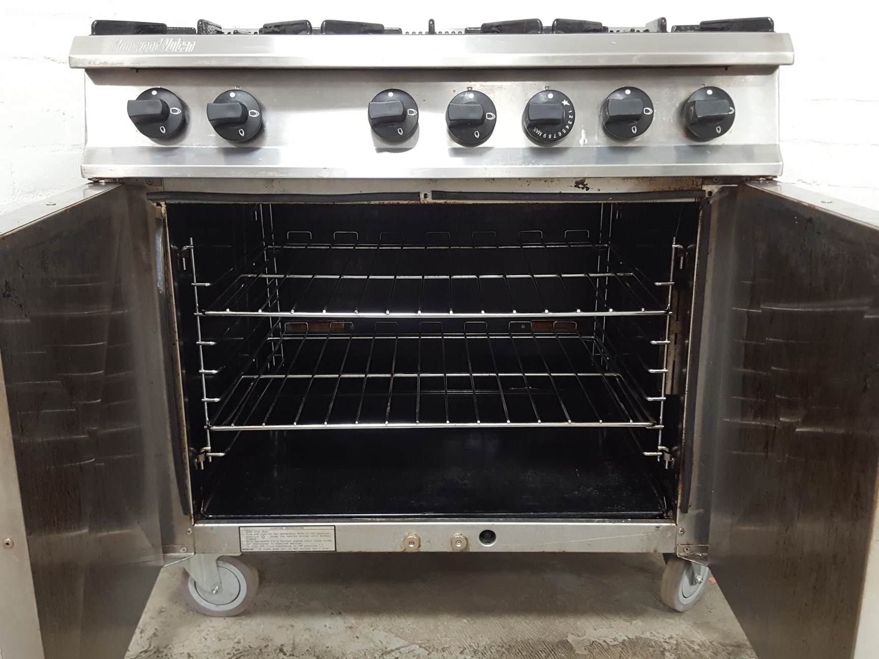 Image of Moorwood Vulcan MV3 MV3RGP90 Series Gas Range Commercial Kitchen Stove