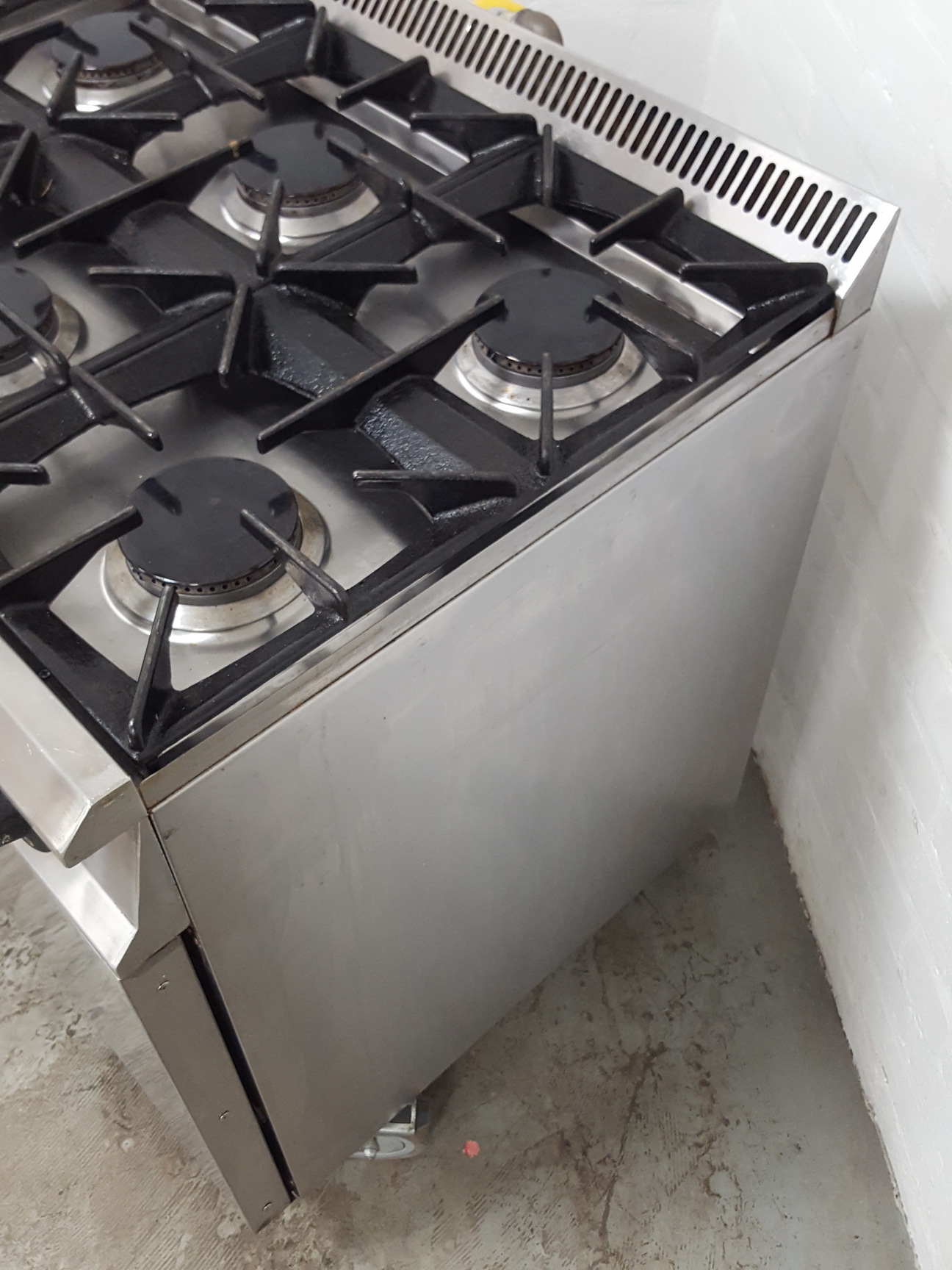 Image of Moorwood Vulcan MV3 MV3RGP90 Series Gas Range Commercial Kitchen Stove