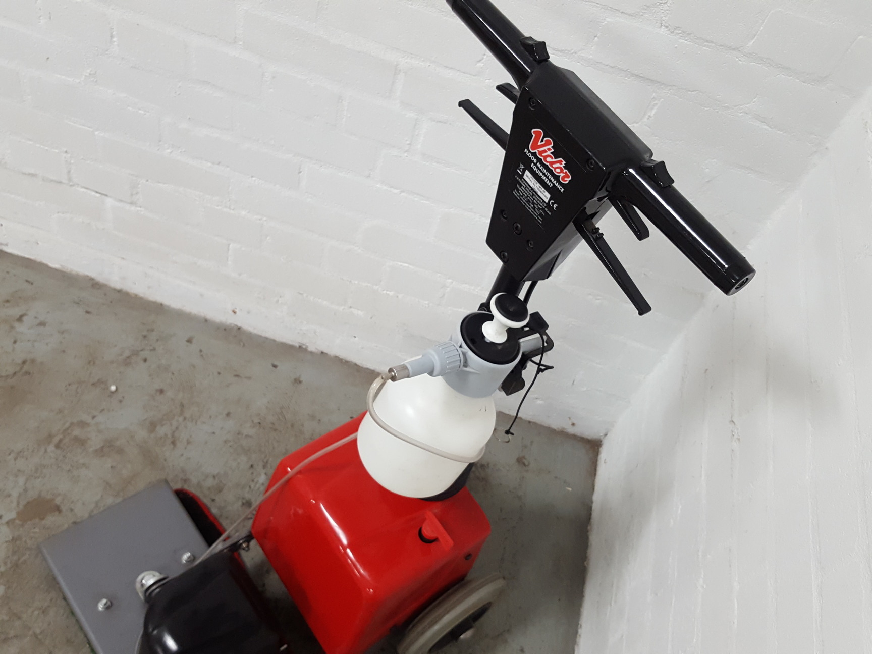 Image of Victor LMX60 Floor Scrubber Polisher Rectangular Head Cleaning Machine