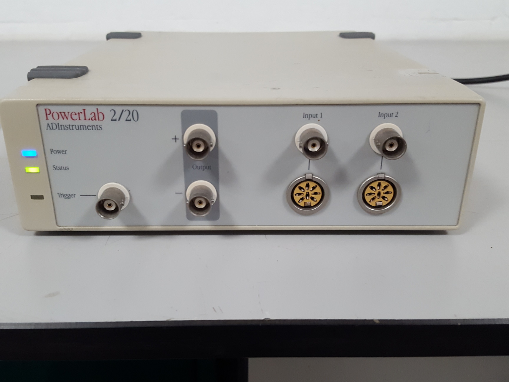 AD Instruments ML820 PowerLab 2/20 With ML132 BIO Amp + Cables