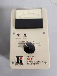 Thumbnail image of Holaday HI-3637 VLF Magnetic Field Meter 3-Axis Lab