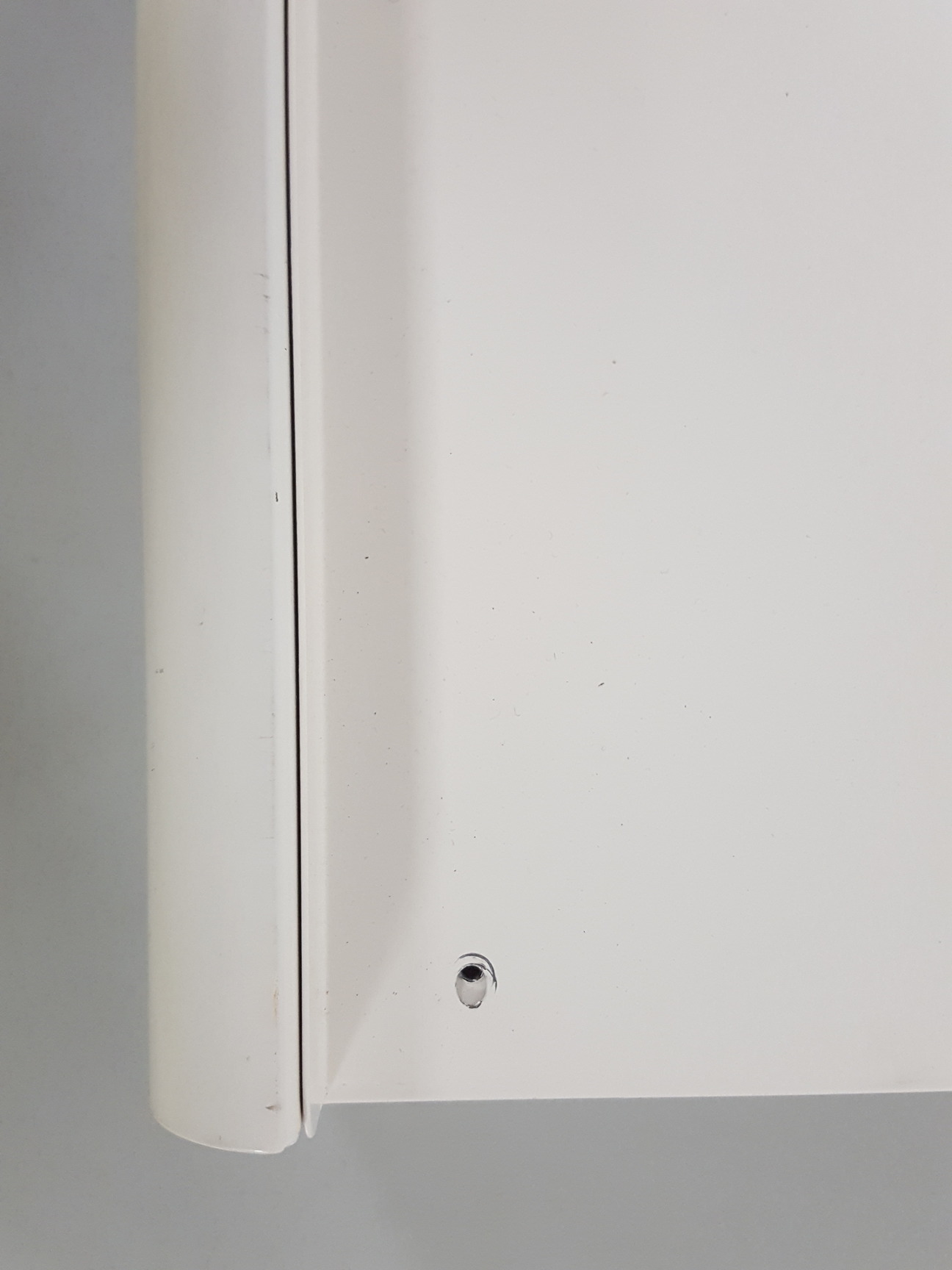 Image of Schneider SEA9BN4 Acti9 Isobar 4 Way TP Distribution Board DB Flow Water