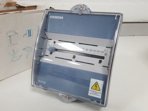 Thumbnail image of Siemens RLE162 Immersion Temperature Controller