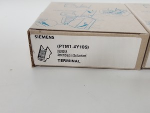 Thumbnail image of Siemens PTM1.4Y10S I/O Module Building Automation Positioning Module