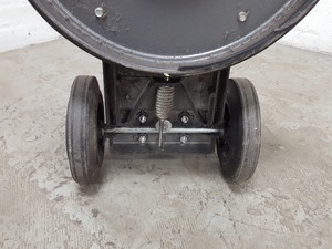 Thumbnail image of Victor Pro 15 High Speed Buffing Floor Scrubbing Machine