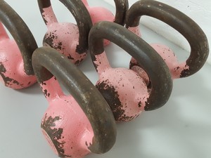 Thumbnail image of Lot of 6 Wolverson 4KG Kettle Bells Gym Equipment