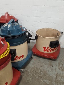 Thumbnail image of 5x Victor D9A Vac Tub Vacuum Cleaner With 2x Bases Spares & Repairs