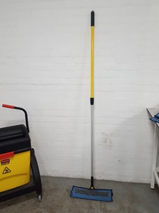 Thumbnail image of Rubbermaid HYGEN Microfiber Bucket & Wringer With Mats