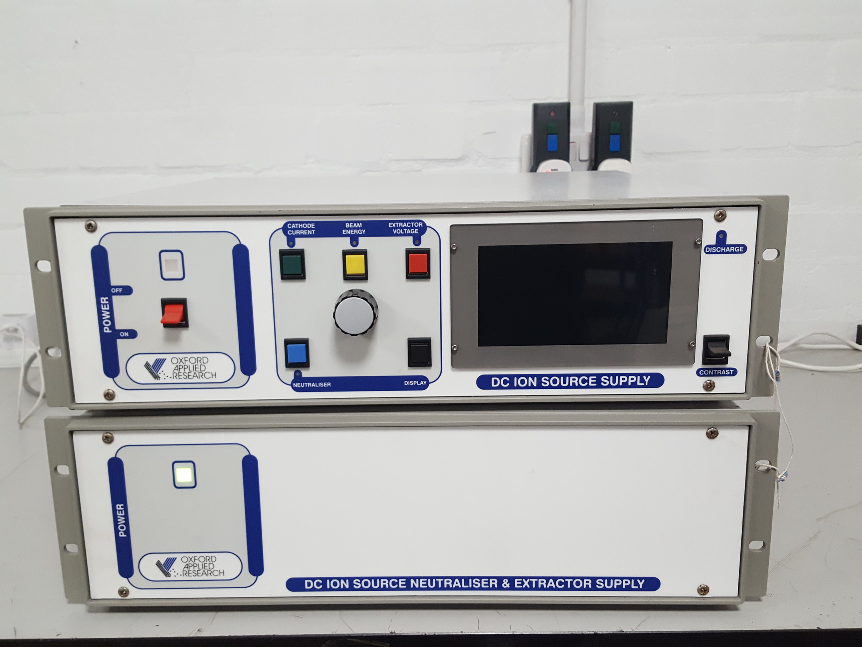 Image of Oxford Applied Research DC25 Ion Source Supply Neutraliser & Extractor Supply