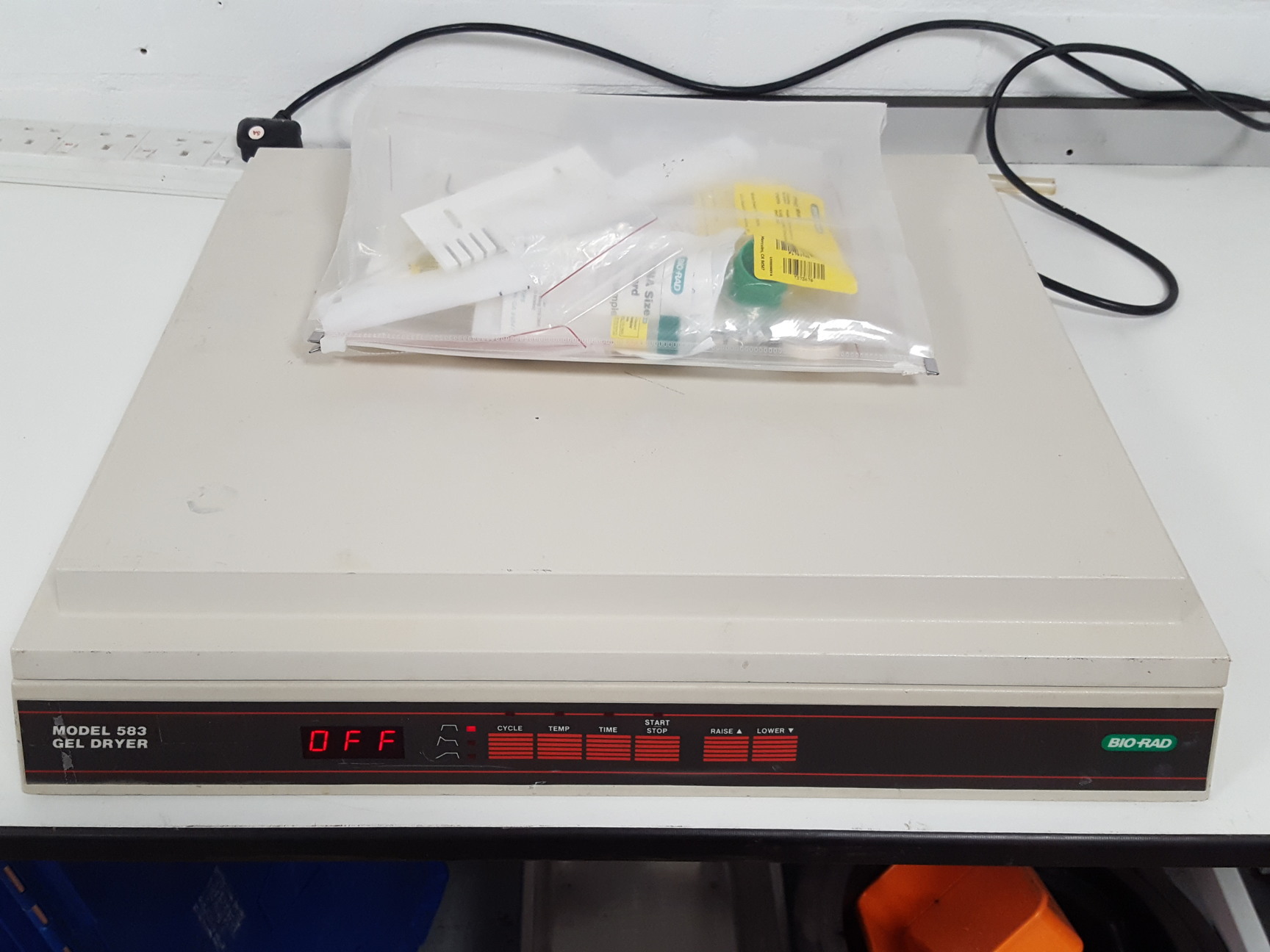 BioRad Model 583 Gel Dryer Lab