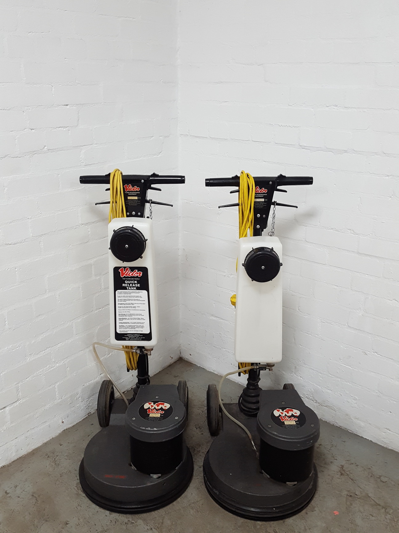 Image of 2x Victor Contractor 400 Floor Cleaners Scrubber Polisher 