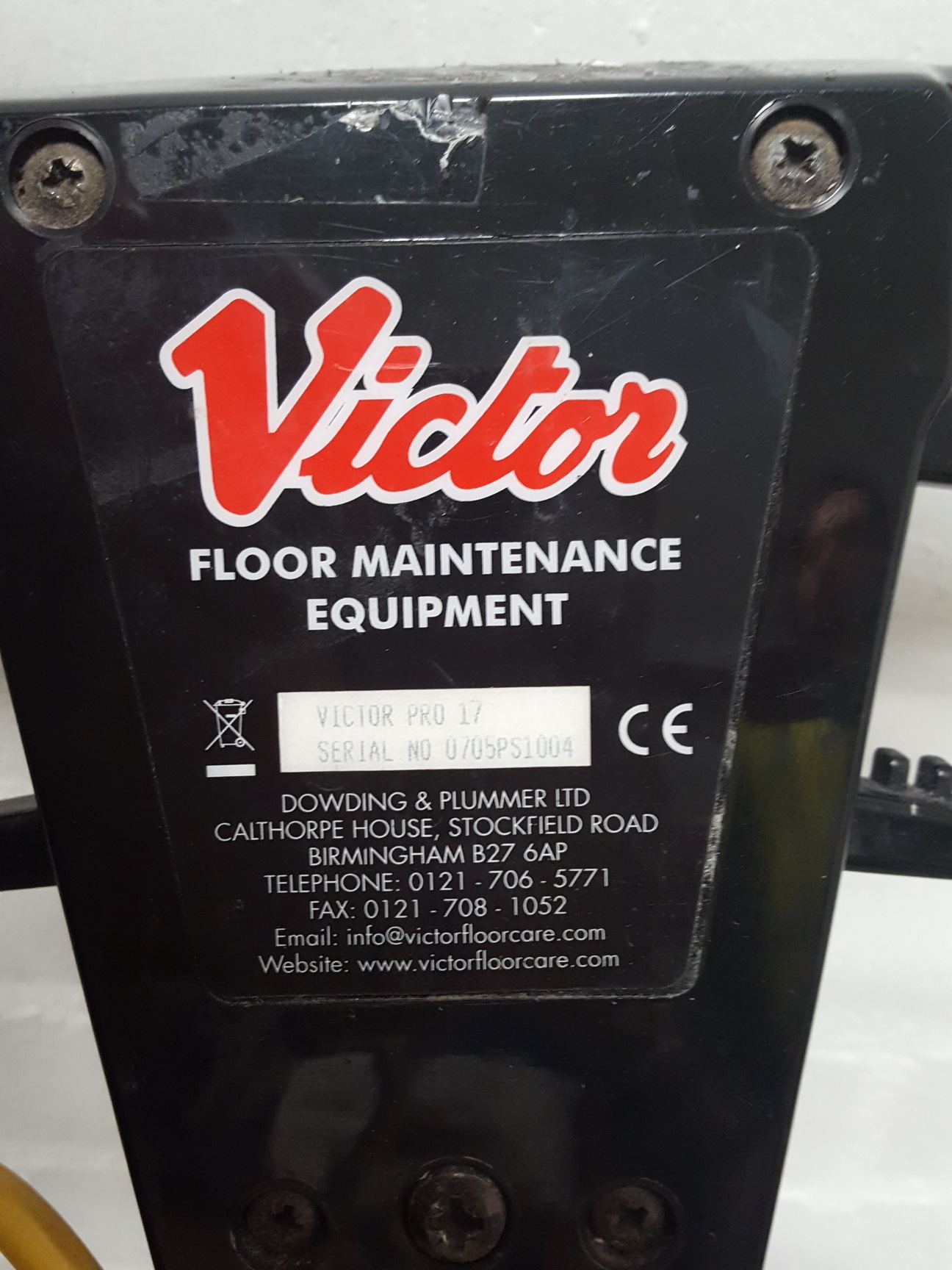 Image of Victor Pro 17 High Speed Buffing Floor Scrubbing Machine