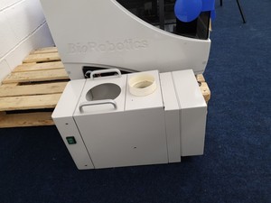 Thumbnail image of BioRobotics MicroGrid Compact MGII-410 Colony Picking Laboratory System 